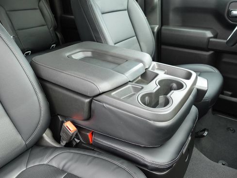 Used 2022 GMC Sierra 1500 Pro w/ Pro Value Package image 31