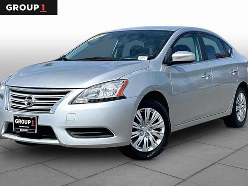 Used 2015 Nissan Sentra S FWD image 1