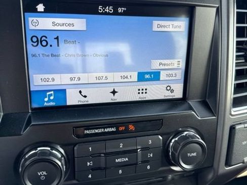 Used 2016 Ford F150 XLT w/ Equipment Group 302A Luxury RWD image 9