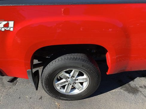 Used 2013 GMC Sierra 1500 SLE w/ Power Tech Package image 7