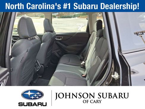 Used 2021 Subaru Forester Premium image 22