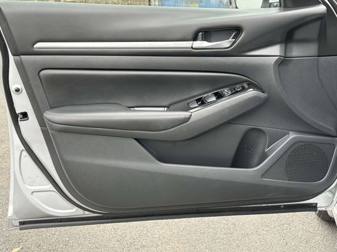 Used 2024 Nissan Altima 2.5 SL image 20