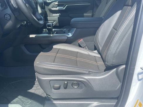 New 2026 Chevrolet Silverado 1500 High Country AWD/4WD image 17