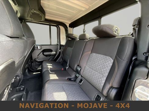 Used 2024 Jeep Gladiator Mojave w/ Convenience Group AWD/4WD image 23
