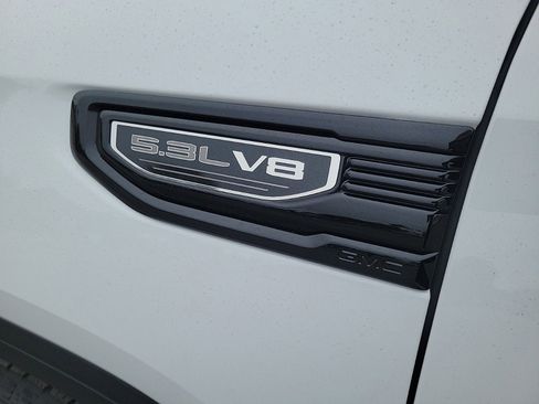 New 2026 GMC Sierra 1500 Pro w/ Graphite Edition image 9