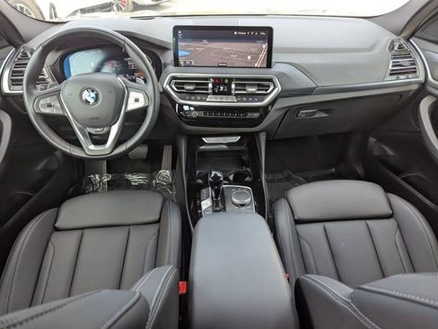 Certified 2025 BMW X4 xDrive30i image 13