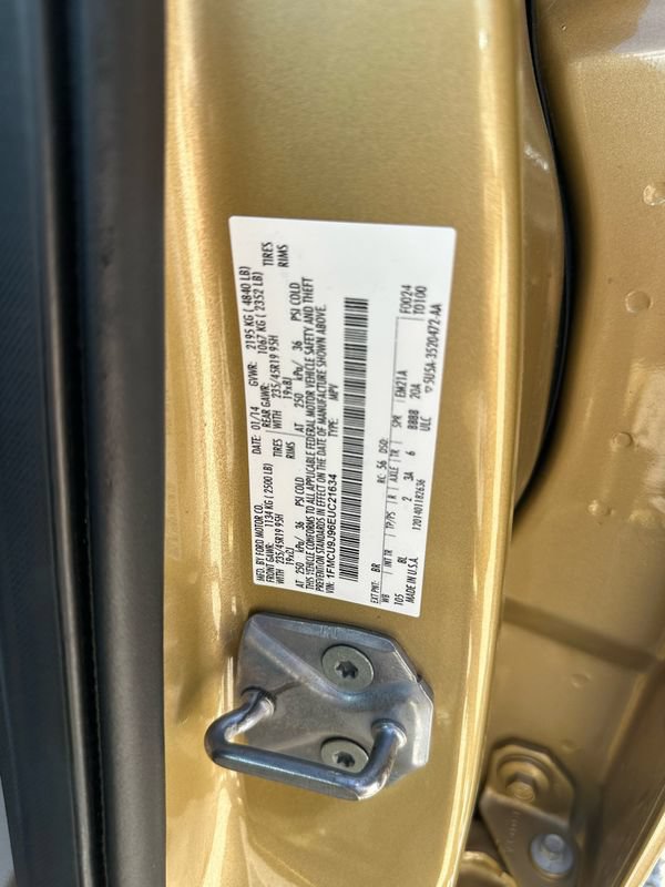 Used 2014 Ford Escape Titanium w/ Equipment Group 401A AWD/4WD image 47