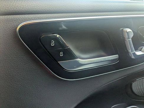 Certified 2025 Mercedes-Benz C 300 4MATIC Sedan image 22