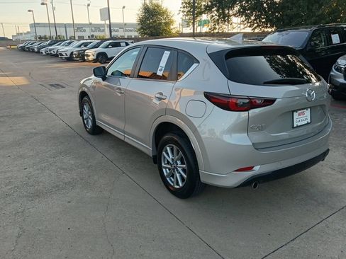 Used 2025 MAZDA CX-5 AWD 2.5 S w/ Preferred Package image 8