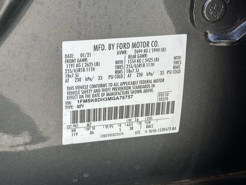 Used 2021 Ford Explorer XLT AWD/4WD image 10