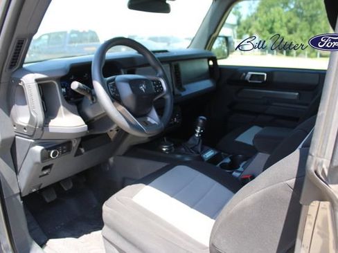 Used 2025 Ford Bronco 2-Door w/ Sasquatch Package AWD/4WD image 14