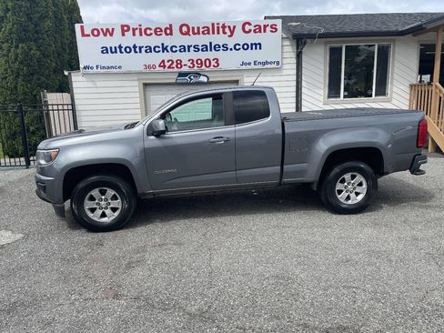Used 2020 Chevrolet Colorado W/T w/ WT Convenience Package RWD image 1