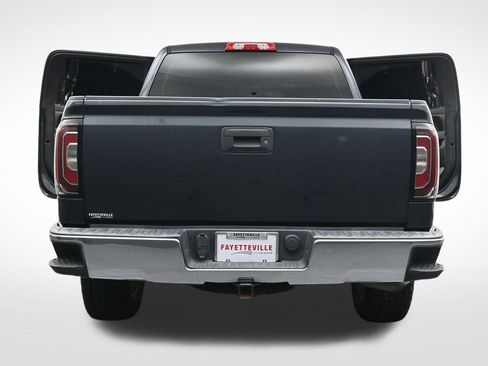 Used 2017 GMC Sierra 1500 SLT w/ SLT Premium Package AWD/4WD image 41