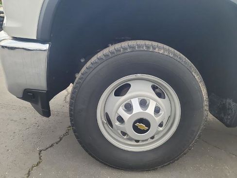 Used 2021 Chevrolet Silverado 3500 W/T w/ WT Convenience Package image 27