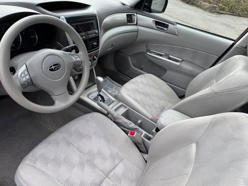Used 2010 Subaru Forester 2.5X Premium image 27