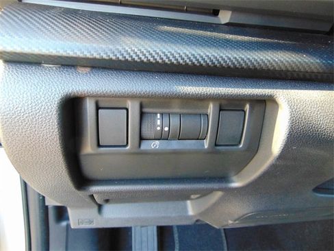 Certified 2024 Subaru Crosstrek 2.0i Premium image 19