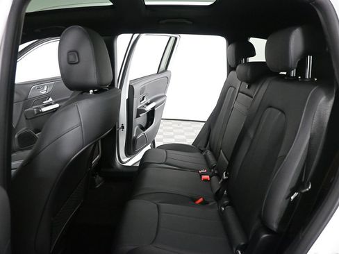 New 2026 Mercedes-Benz GLB 250 image 19