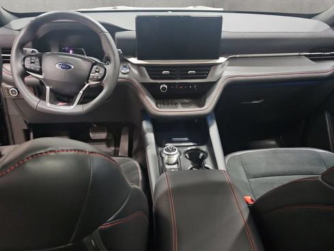 Certified 2025 Ford Explorer ST AWD/4WD image 2