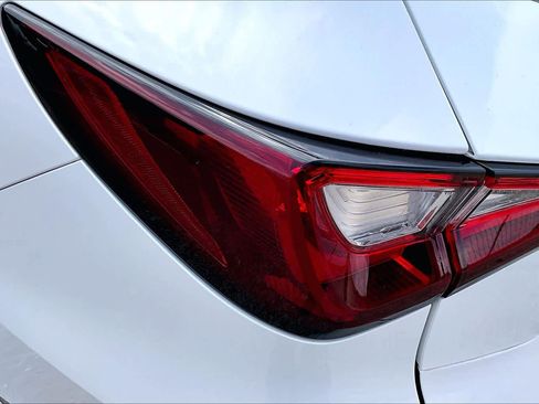Used 2024 Acura MDX FWD image 28