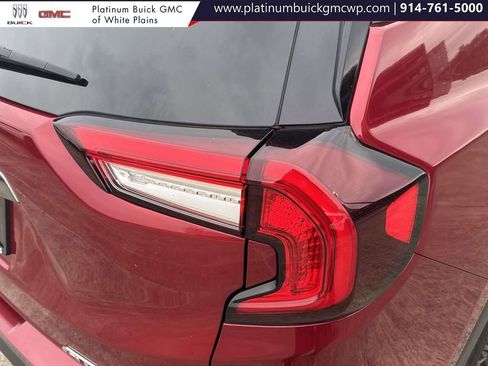 Used 2024 GMC Terrain AT4 image 12