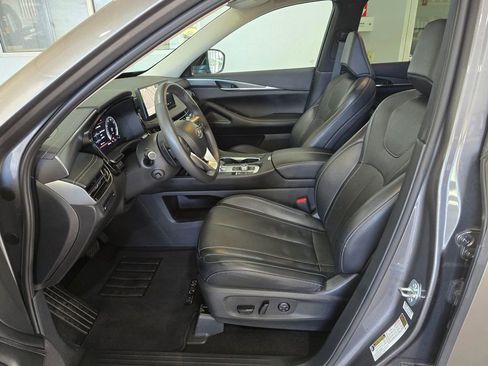 Certified 2023 INFINITI QX60 Luxe w/ Cargo Package image 24
