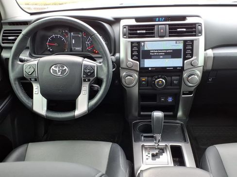 Used 2023 Toyota 4Runner SR5 Premium w/ Moonroof Package RWD image 11