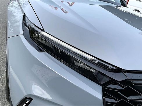 Used 2024 Honda CR-V Sport image 28