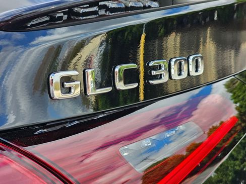 New 2026 Mercedes-Benz GLC 300 4MATIC image 12