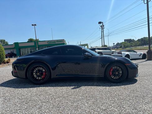 Used 2025 Porsche 911 Carrera 4 GTS image 10