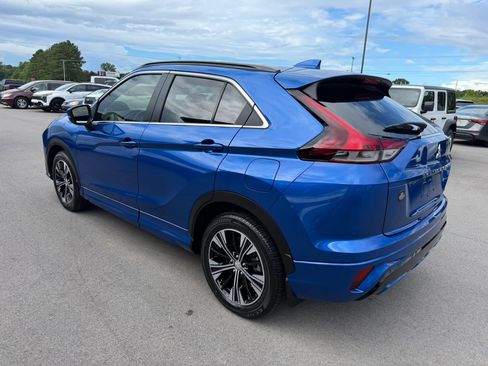 Used 2022 Mitsubishi Eclipse Cross SE FWD image 3