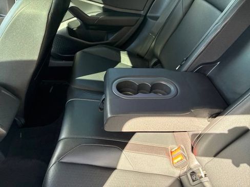 Used 2019 Volkswagen Jetta SE FWD image 14