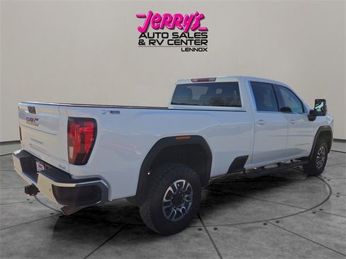 Used 2024 GMC Sierra 3500 SLE image 16