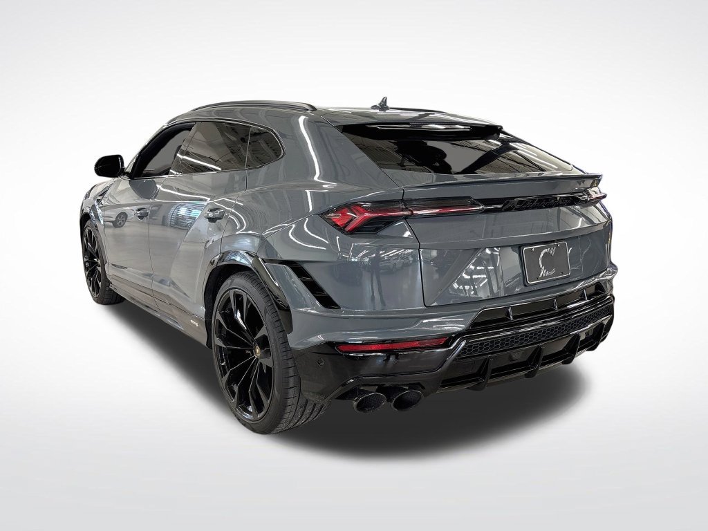 Used 2024 Lamborghini Urus S AWD/4WD image 3
