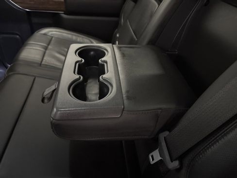 Used 2020 Chevrolet Silverado 3500 High Country w/ Z71 Off-Road Package image 32