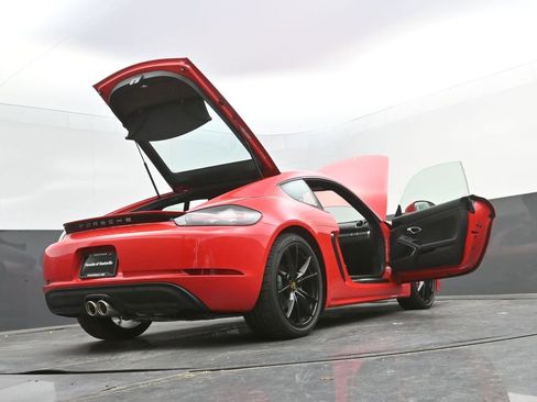 New 2025 Porsche Cayenne S image 44