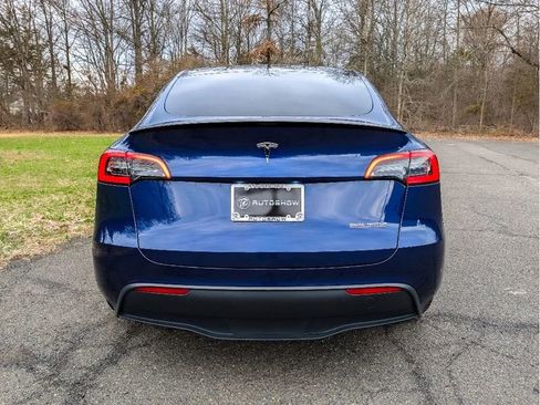 Used 2023 Tesla Model Y Performance AWD/4WD image 6