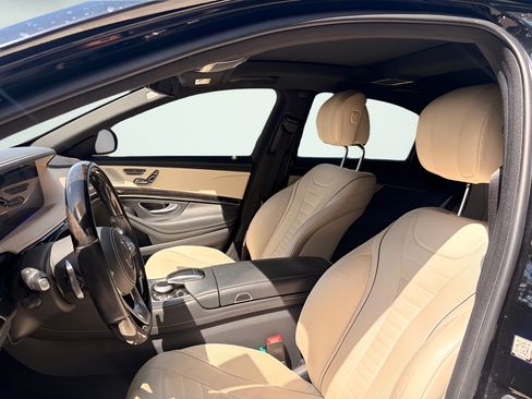 Used 2019 Mercedes-Benz S 560 Sedan image 9