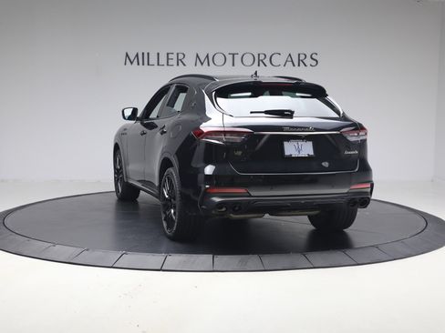 Certified 2023 Maserati Levante Modena S AWD/4WD image 4