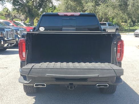 Certified 2023 GMC Sierra 1500 Denali w/ Denali Reserve Package AWD/4WD image 11