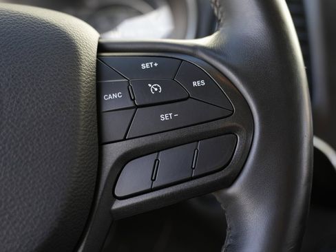 Used 2019 Jeep Cherokee Trailhawk w/ Cold Weather Group image 45