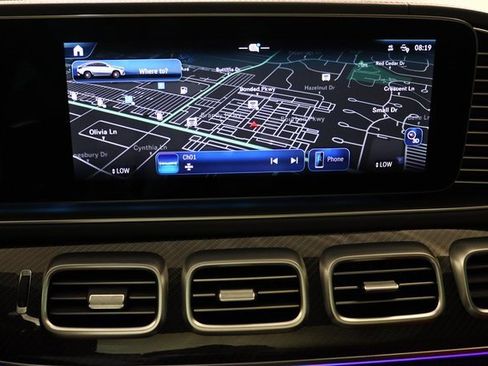 Used 2025 Mercedes-Benz GLE 63 AMG S w/ Driver Assistance Package image 8