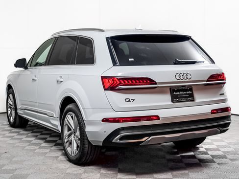 Certified 2023 Audi Q7 3.0T Premium Plus AWD/4WD image 2