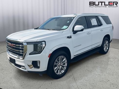 Used 2022 GMC Yukon SLT w/ SLT Luxury Package RWD image 1