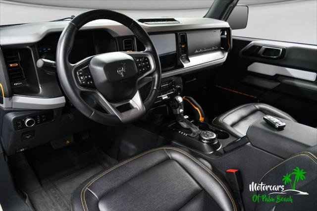Used 2023 Ford Bronco Badlands w/ Sasquatch Package AWD/4WD image 16