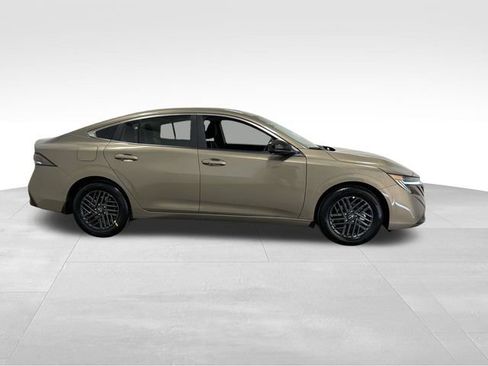 New 2026 Nissan Sentra SV FWD image 2
