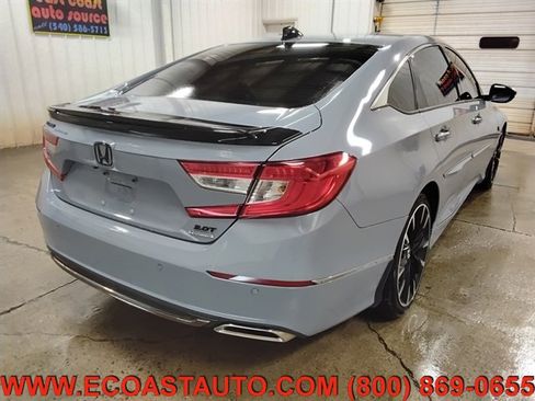Used 2021 Honda Accord Touring image 3