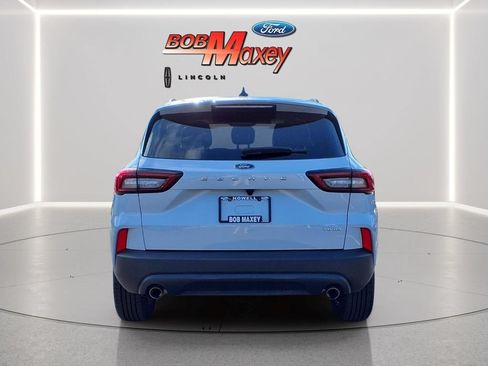 Used 2025 Ford Escape ST-Line Select AWD/4WD image 6