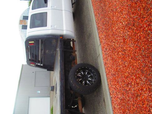 Used 2014 Ford F350 XLT w/ FX4 4x4 Off Road Package image 2