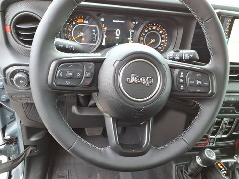 New 2026 Jeep Wrangler Unlimited Rubicon image 18