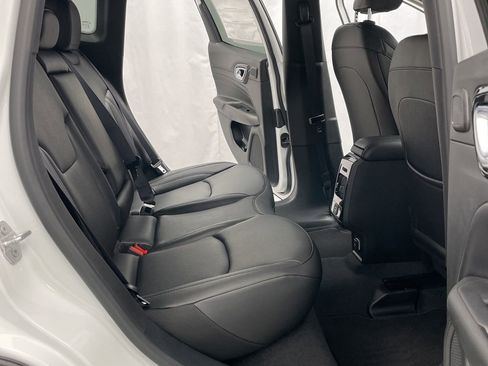 New 2025 Jeep Compass Limited w/ Sun & Sound Group image 28